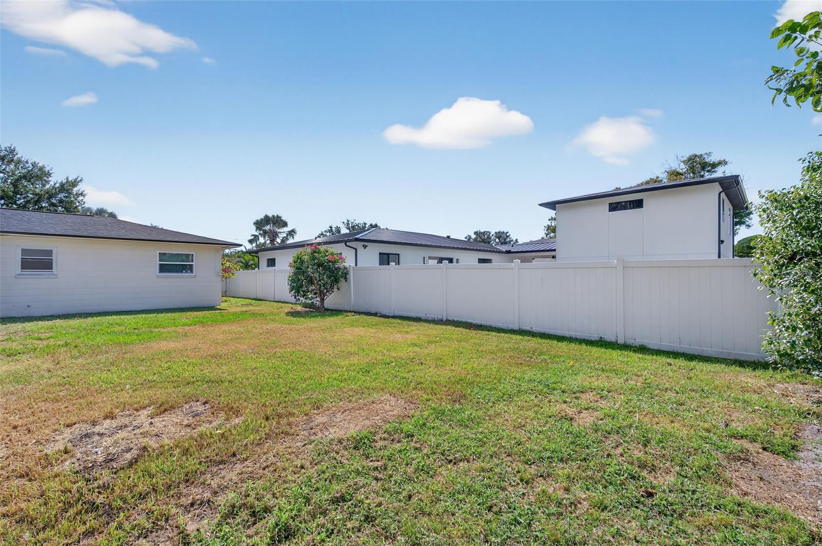 PINE RIDGE - Residential