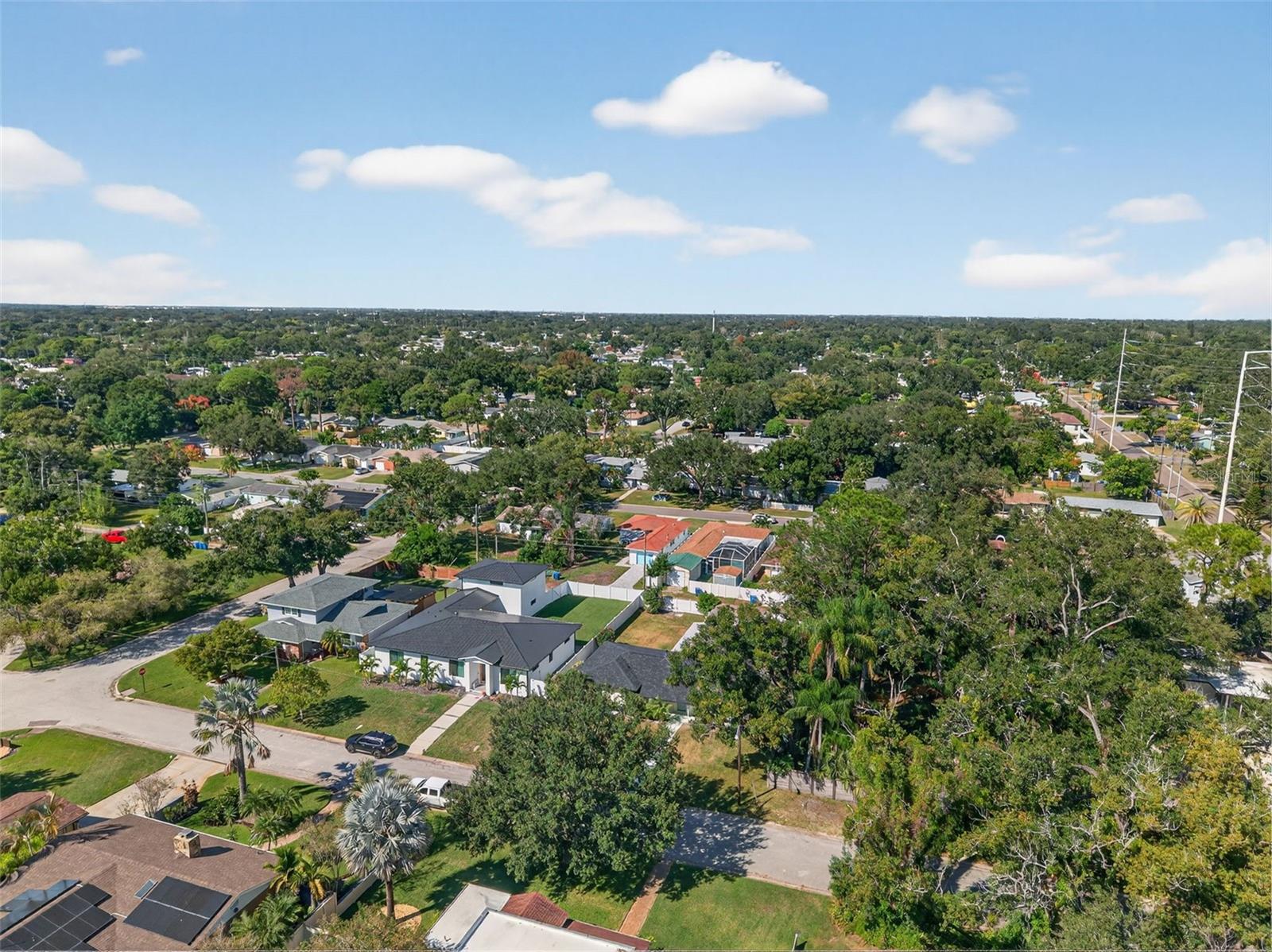 PINE RIDGE - Residential