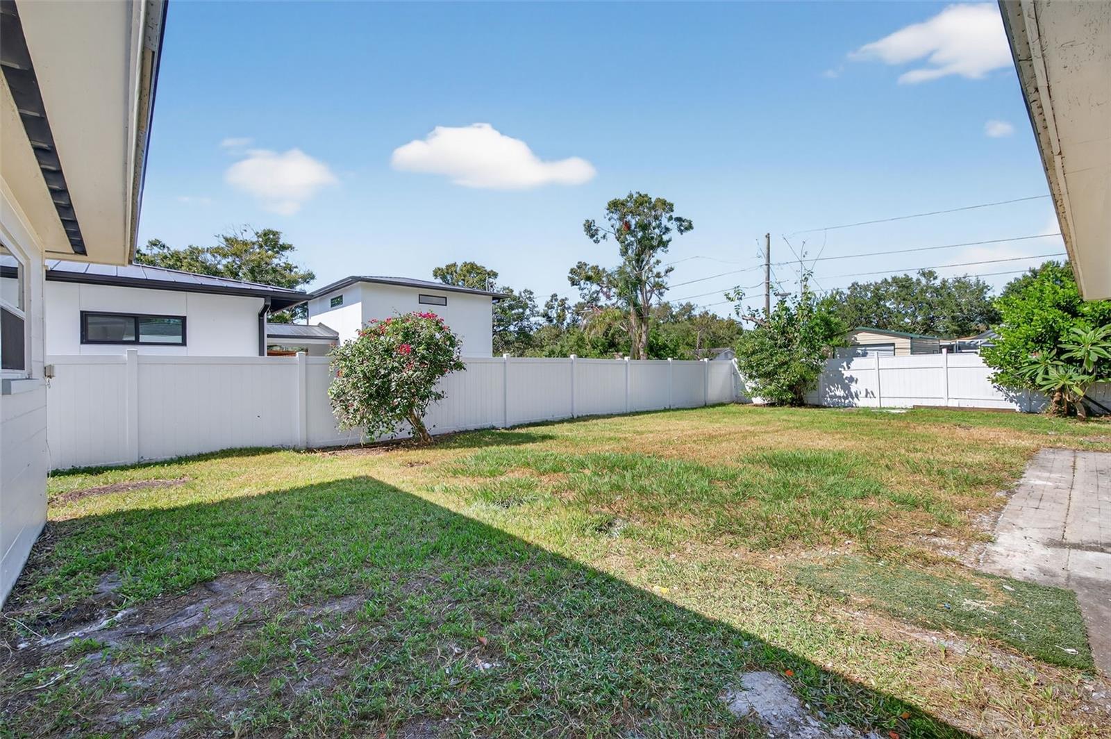 PINE RIDGE - Residential