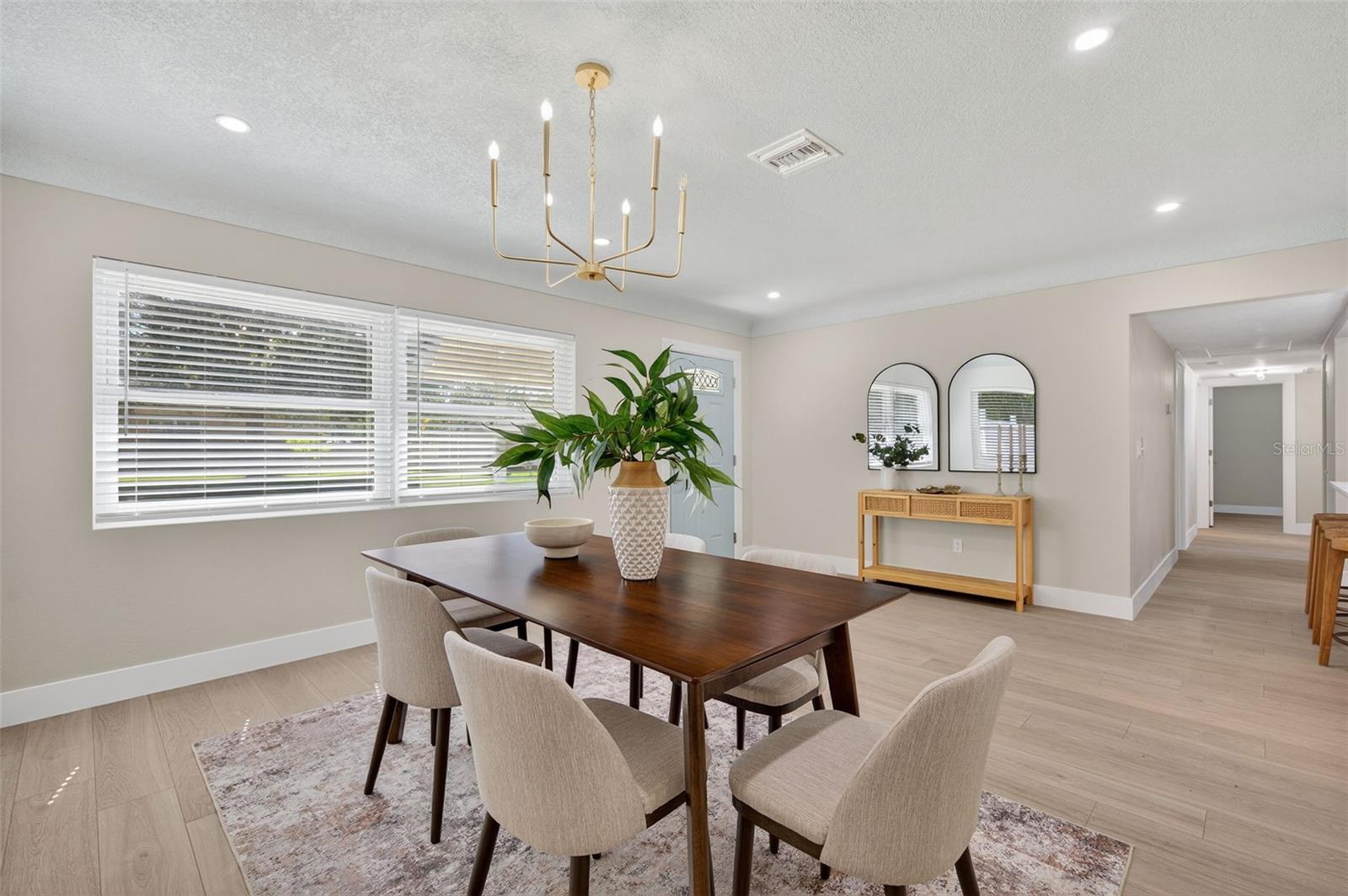 PINE RIDGE - Residential