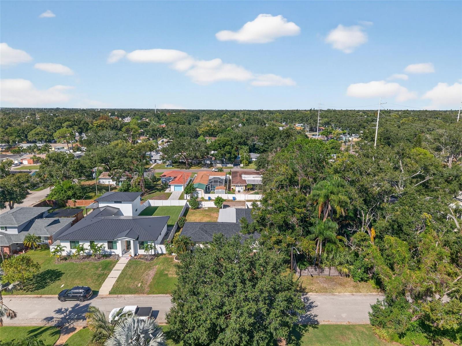 PINE RIDGE - Residential