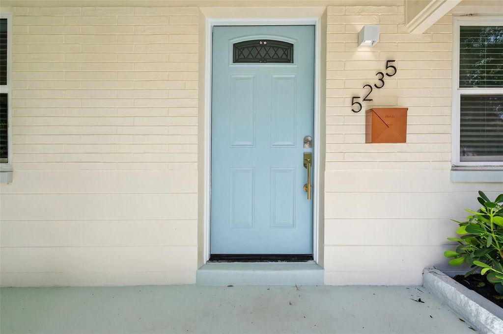 Photo of 5235 10th Avenue N, St Petersburg, FL 33710 (MLS # TB8441094)