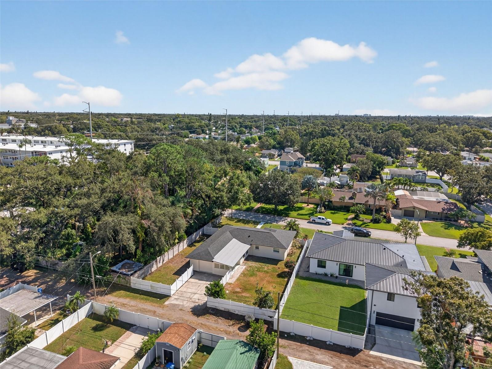 PINE RIDGE - Residential