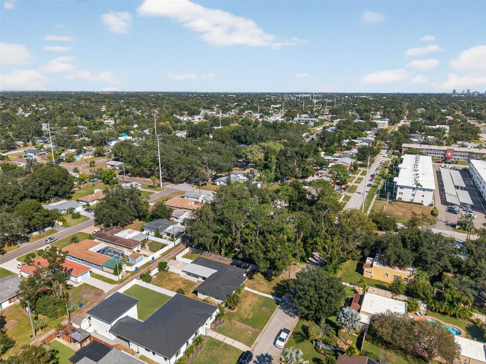 PINE RIDGE - Residential