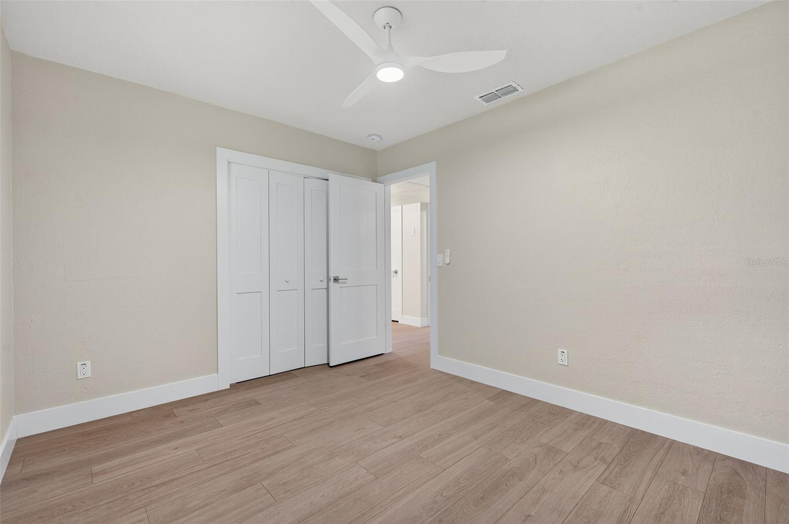 PINE RIDGE - Residential