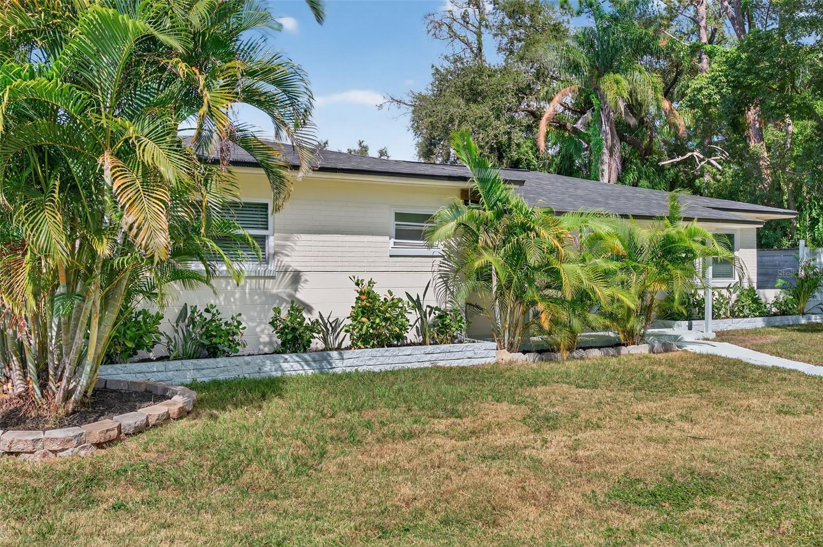 PINE RIDGE - Residential