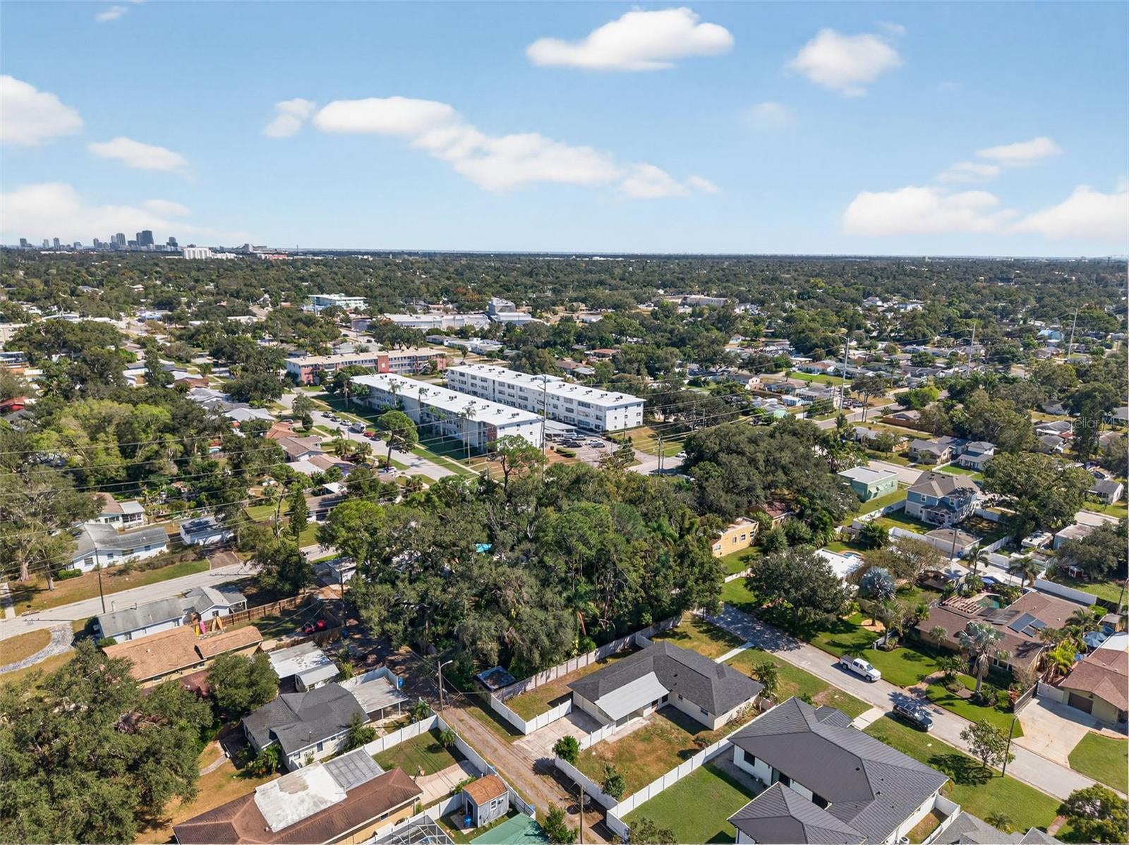 PINE RIDGE - Residential