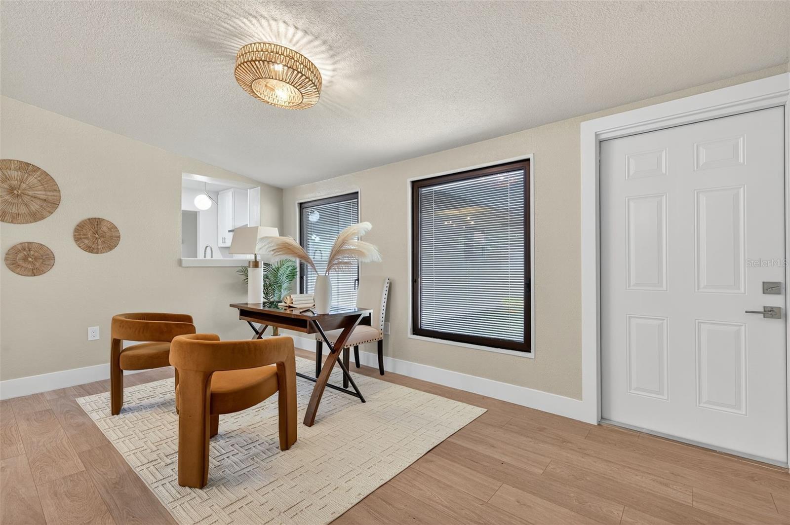PINE RIDGE - Residential