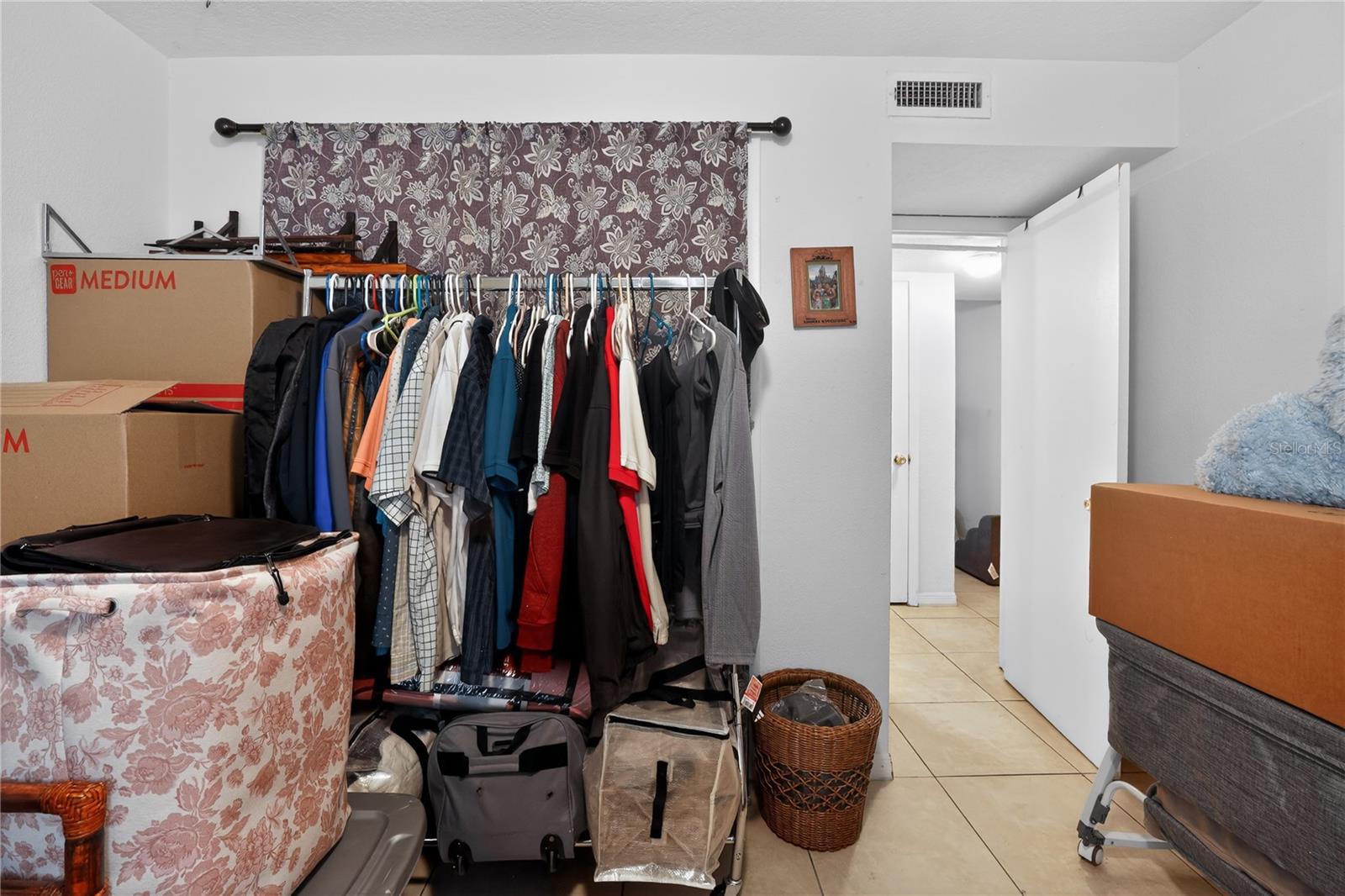 MANHATTAN PALMS CONDO - Residential