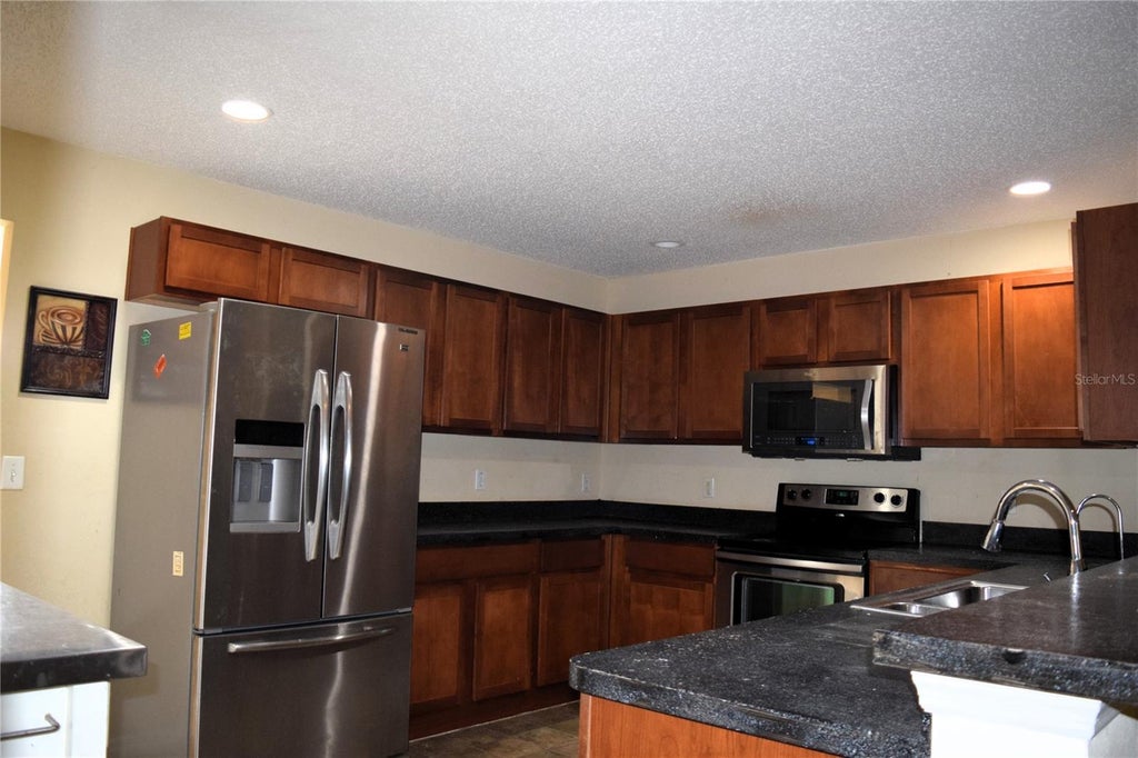 Photo of 1410 Lodge Terrace, Deltona, FL 32738 (MLS # V4951904)