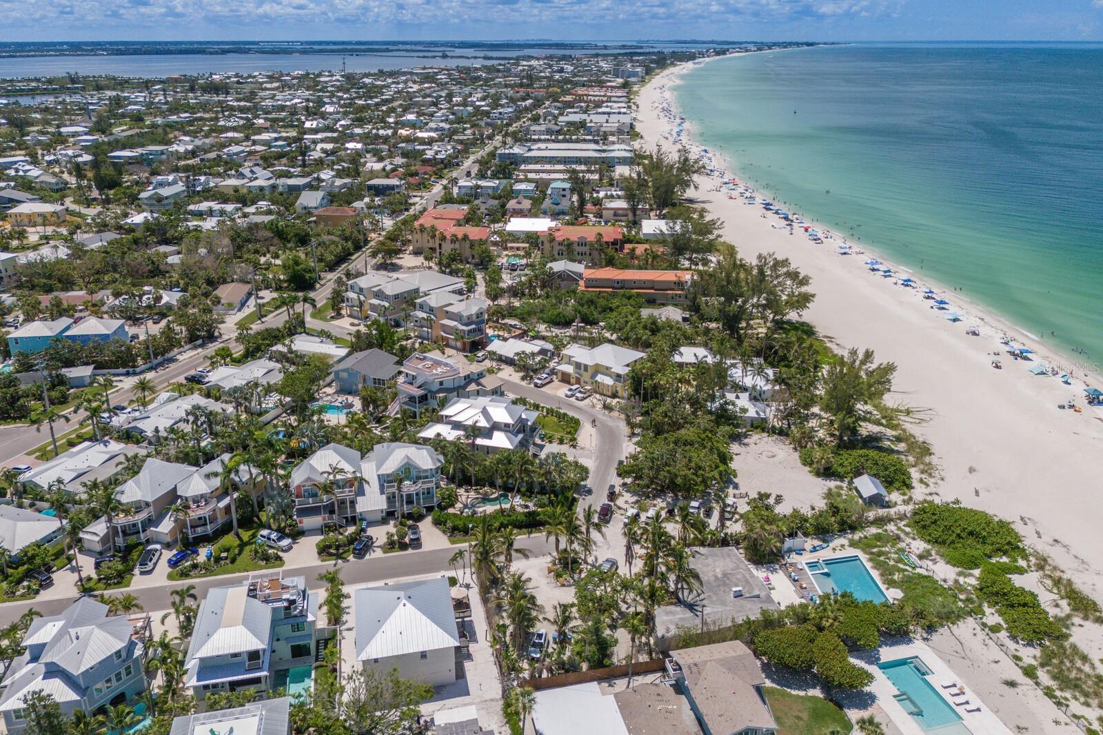 HOLMES BEACH DEV 3RD UNIT - Residential