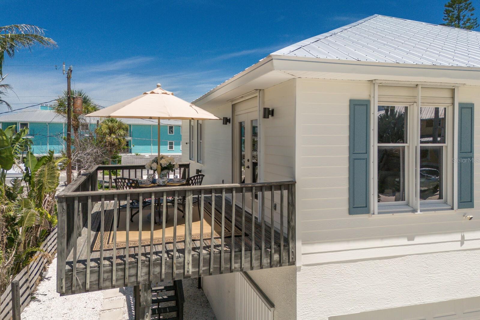 HOLMES BEACH DEV 3RD UNIT - Residential