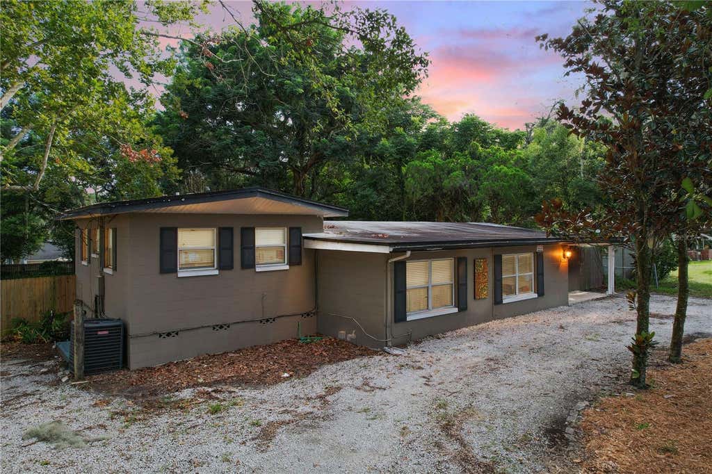 Photo of 2610 Sand Lake Road, Longwood, FL 32779 (MLS # O6433397)