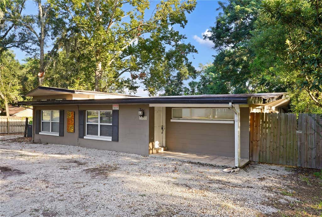 Photo of 2610 Sand Lake Road, Longwood, FL 32779 (MLS # O6433397)