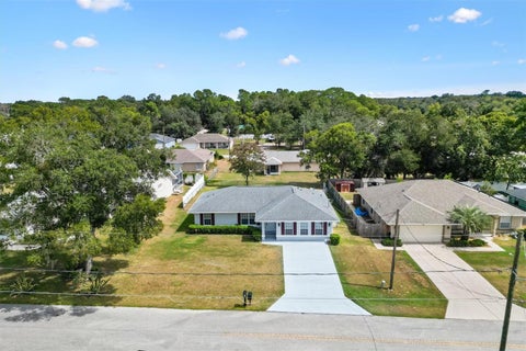 Tiny photo for 15715 SE 89th Court, Summerfield, FL 34491 (MLS # G5118571)