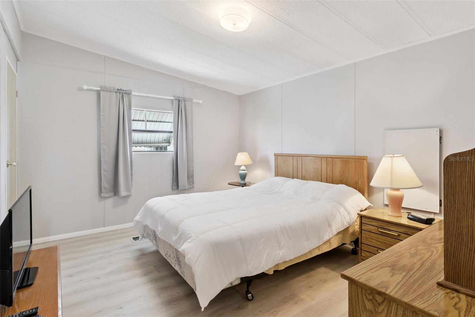 ORANGE MANOR WEST COOP INC - Residential