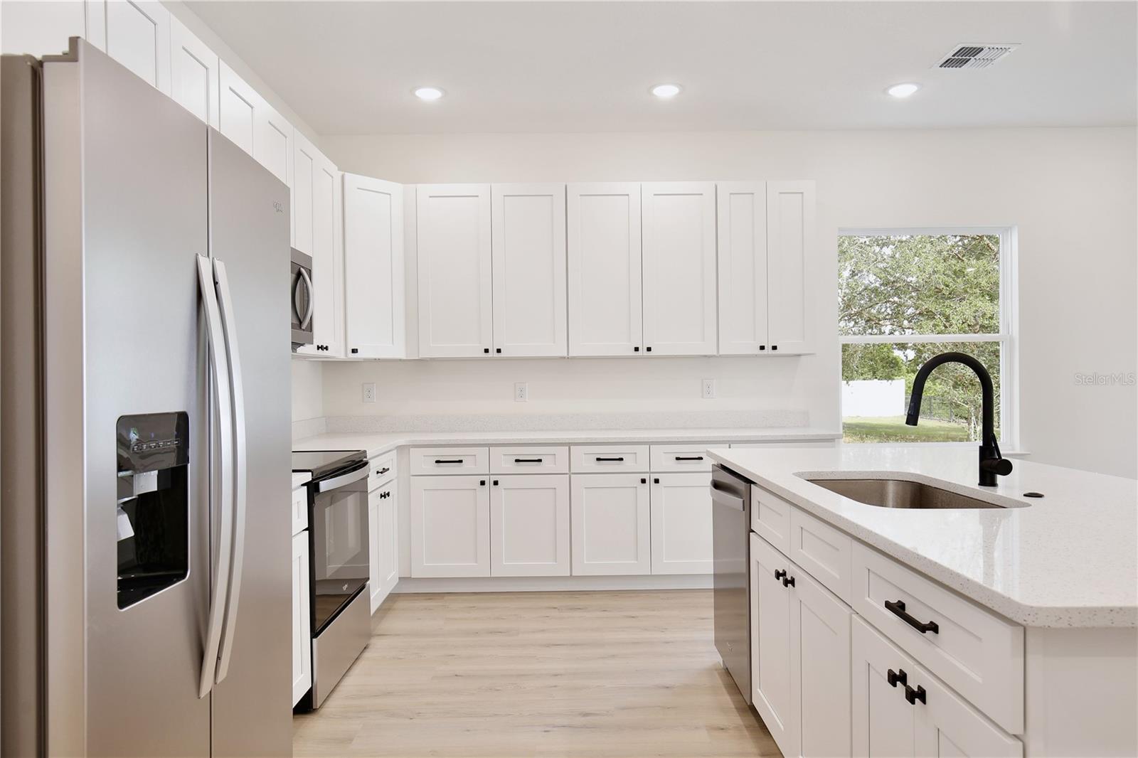 GROVELAND SUNRISE RIDGE - Residential