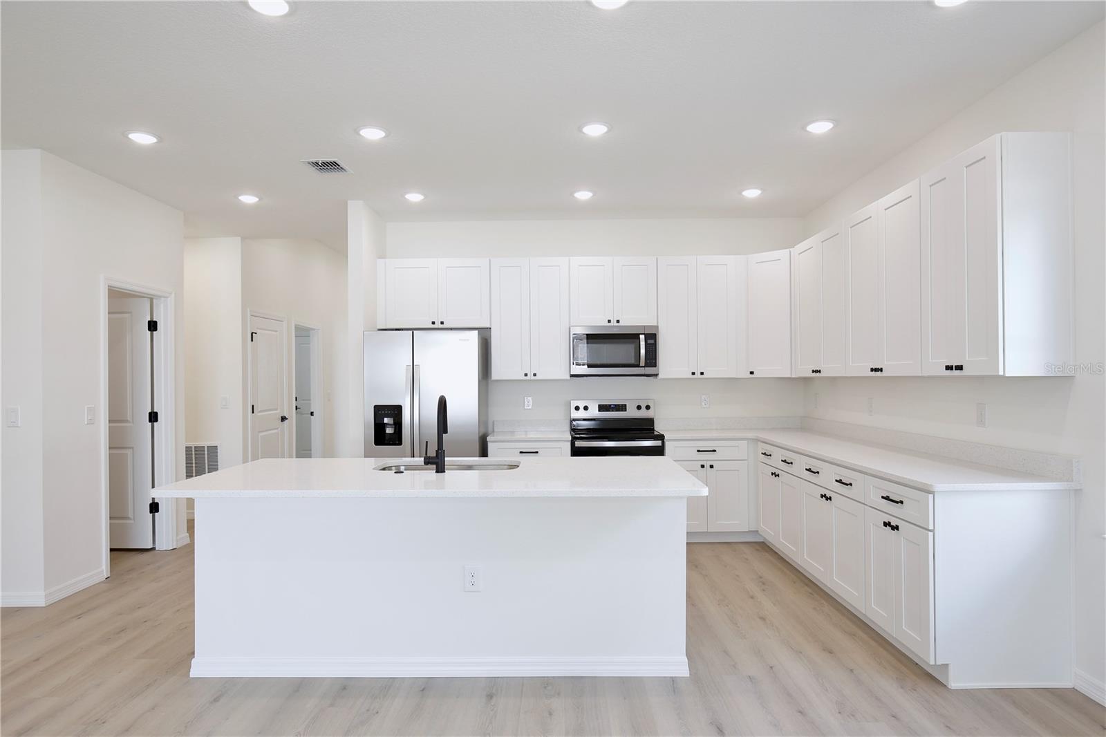 GROVELAND SUNRISE RIDGE - Residential