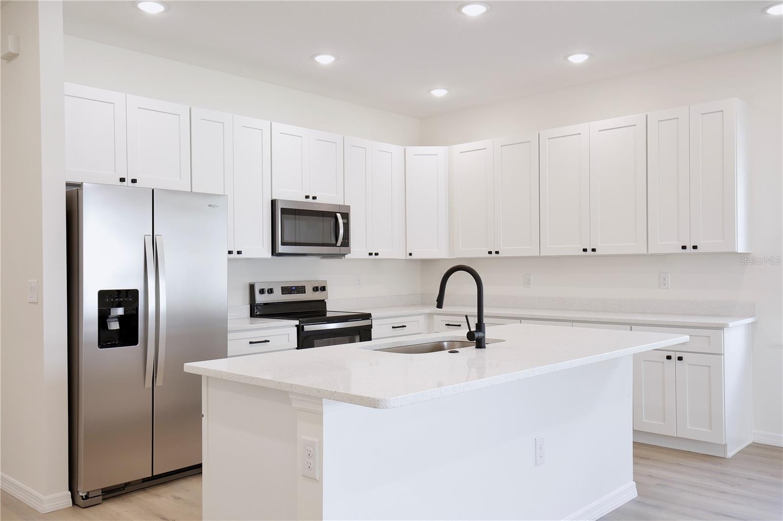 GROVELAND SUNRISE RIDGE - Residential