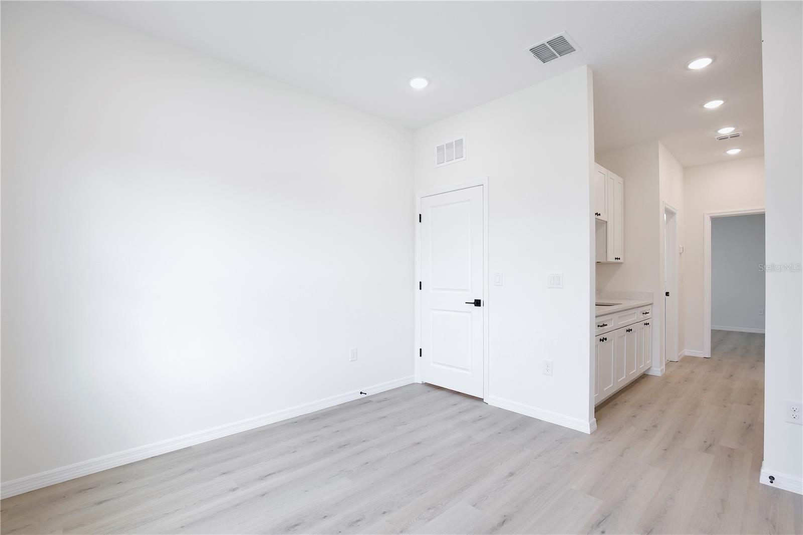 GROVELAND SUNRISE RIDGE - Residential