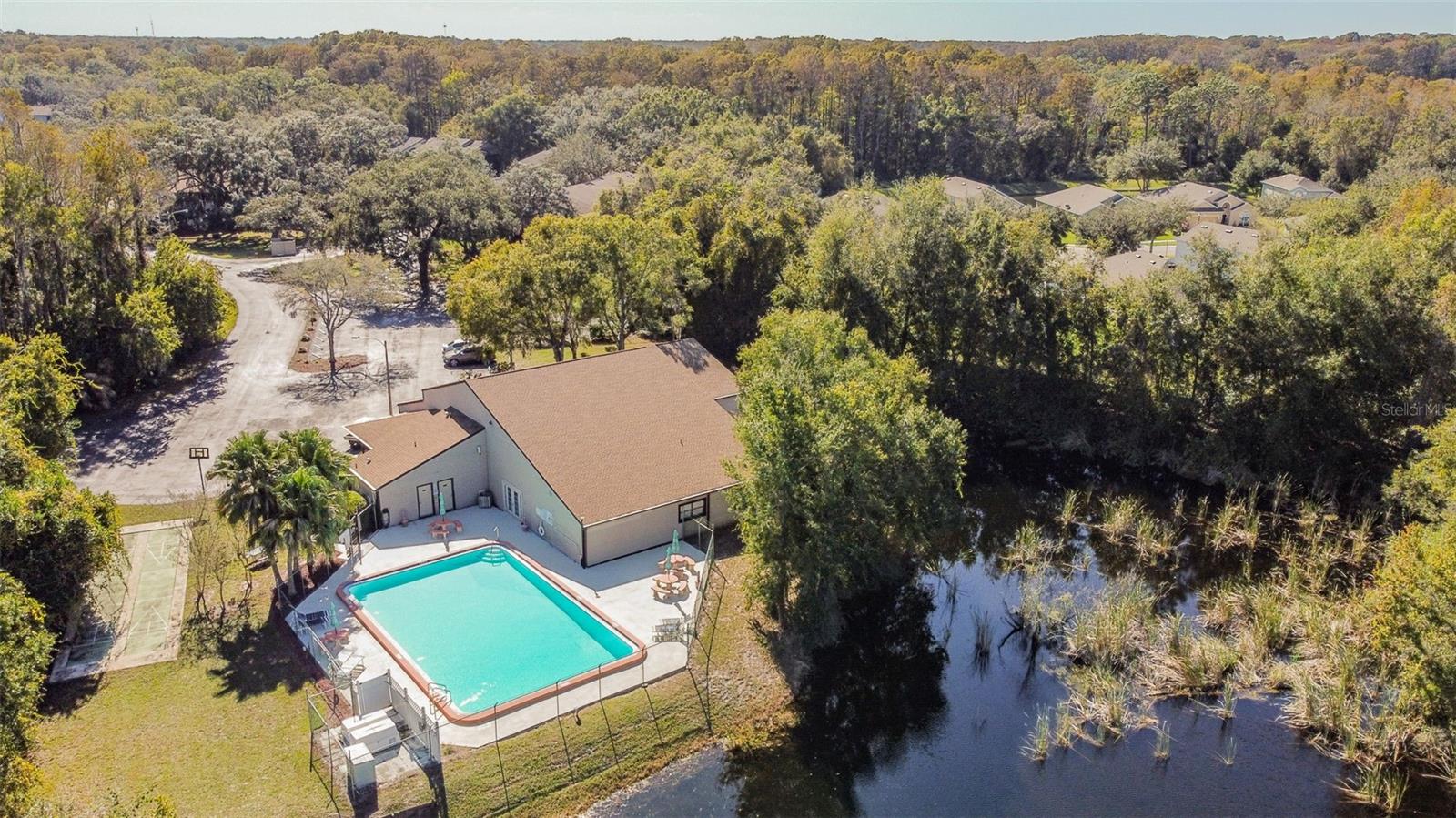 BAYWOOD MEADOWS PH 01 - Residential Lease