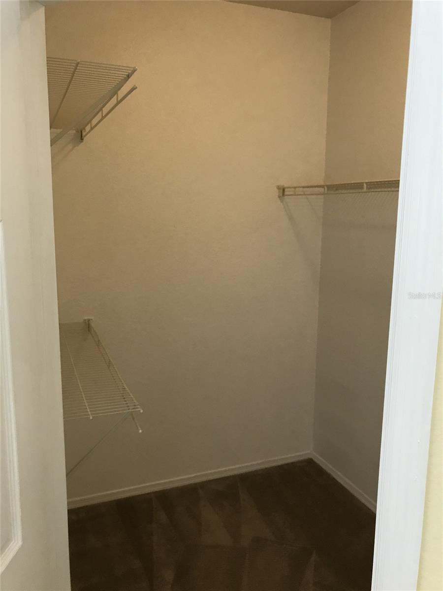 NOTTING HILL A CONDO - Residential