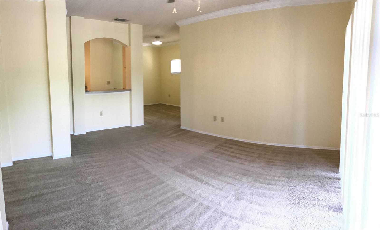 NOTTING HILL A CONDO - Residential