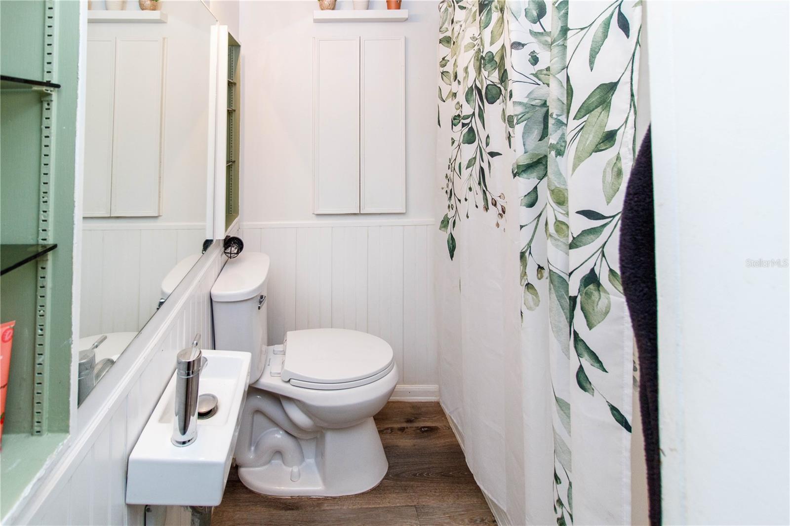 BERKELEY TOWNSITE OF - Residential