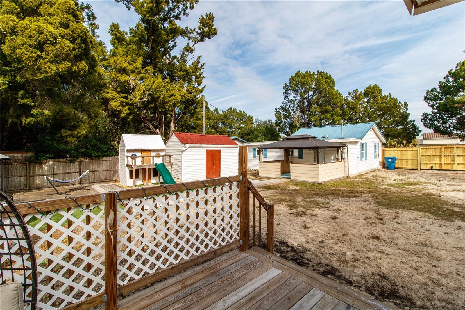 BERKELEY TOWNSITE OF - Residential