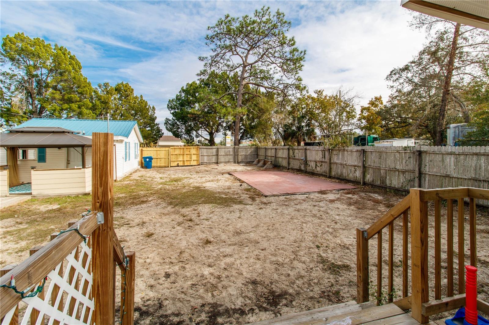 BERKELEY TOWNSITE OF - Residential