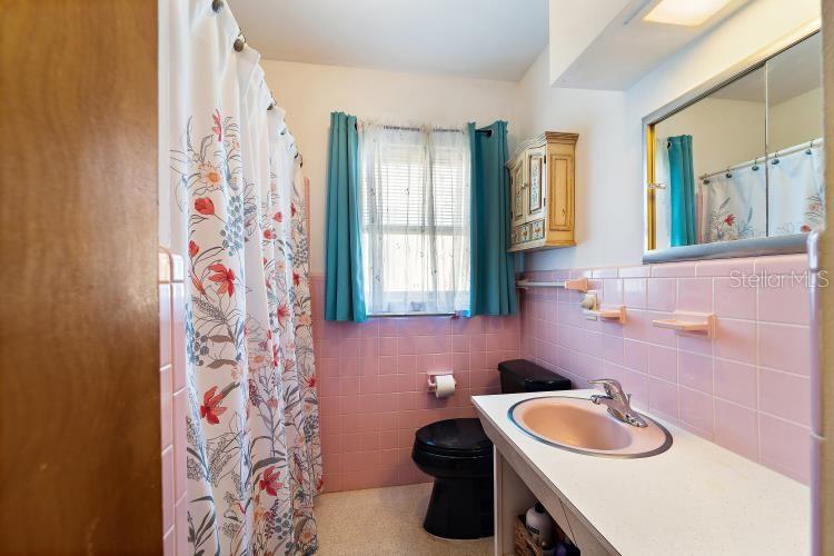 VENICE GARDENS - Residential