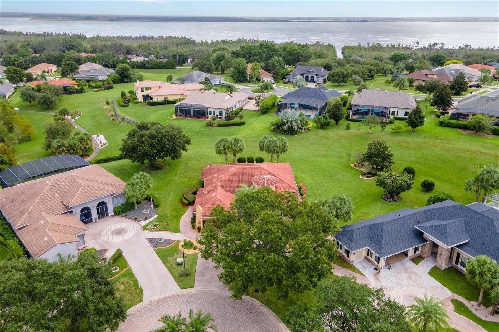 HARBOR HILLS - Residential