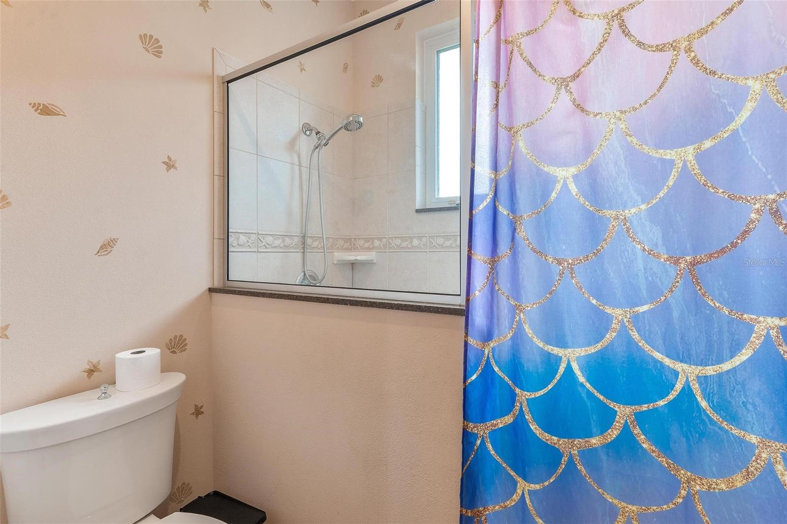 HARBOR HILLS - Residential