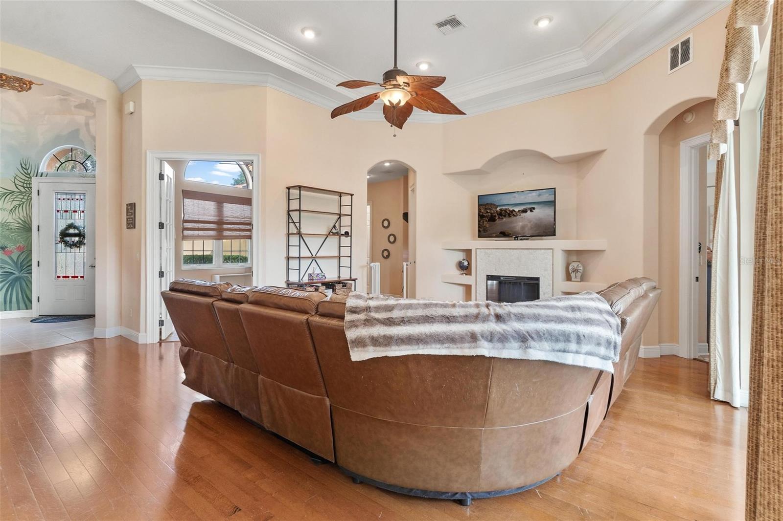 HARBOR HILLS - Residential