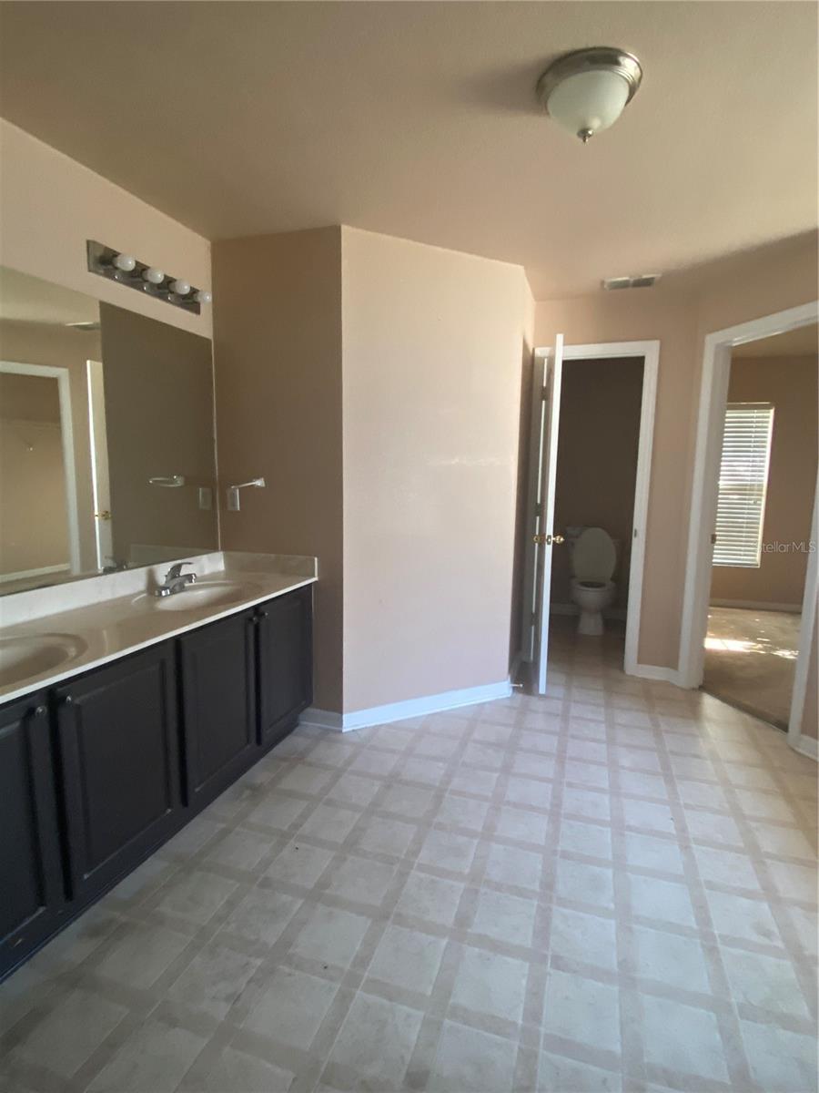 HIGHLANDS CREEK - Residential