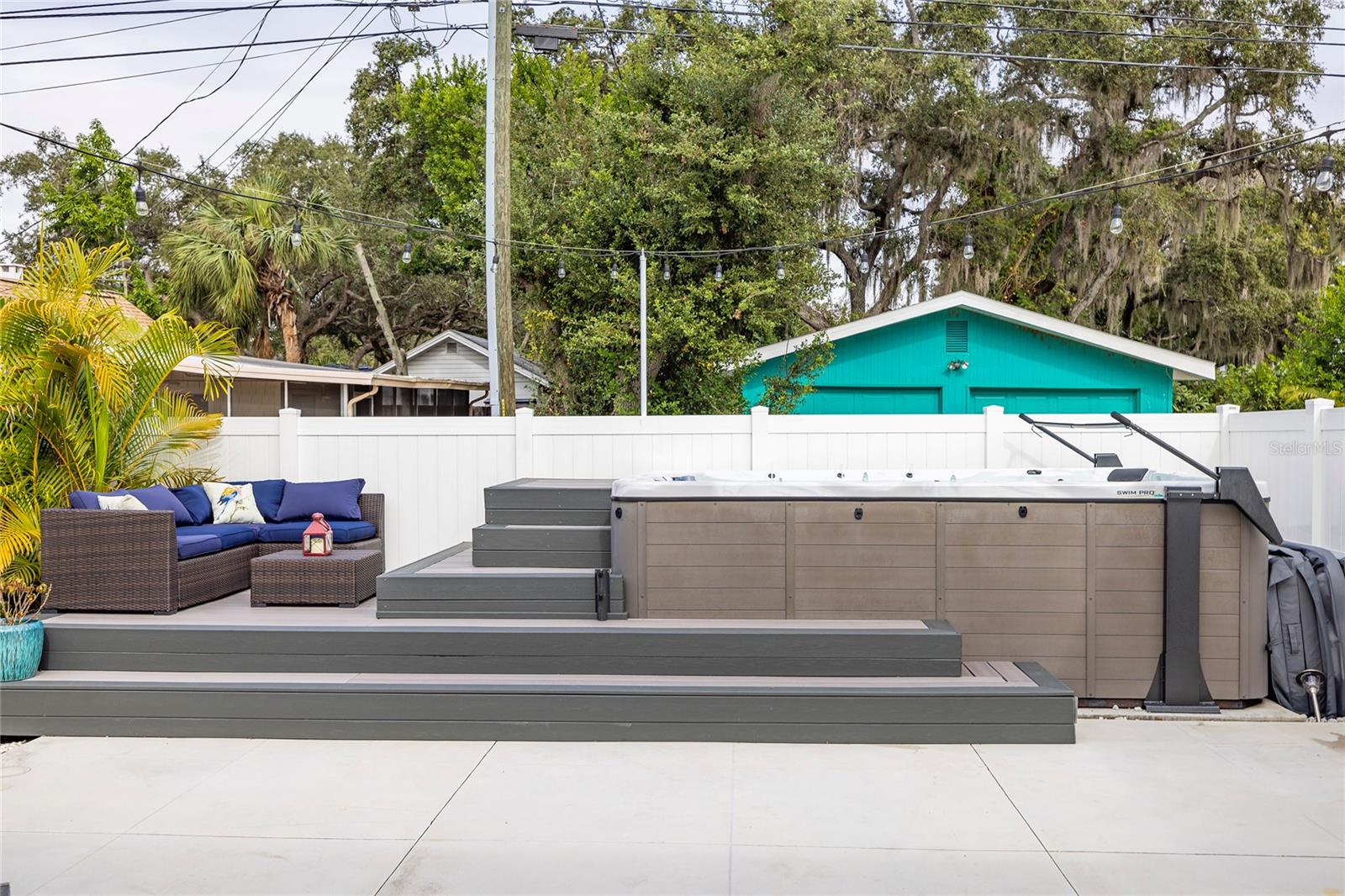 CRYSTAL BEACH REV - Residential