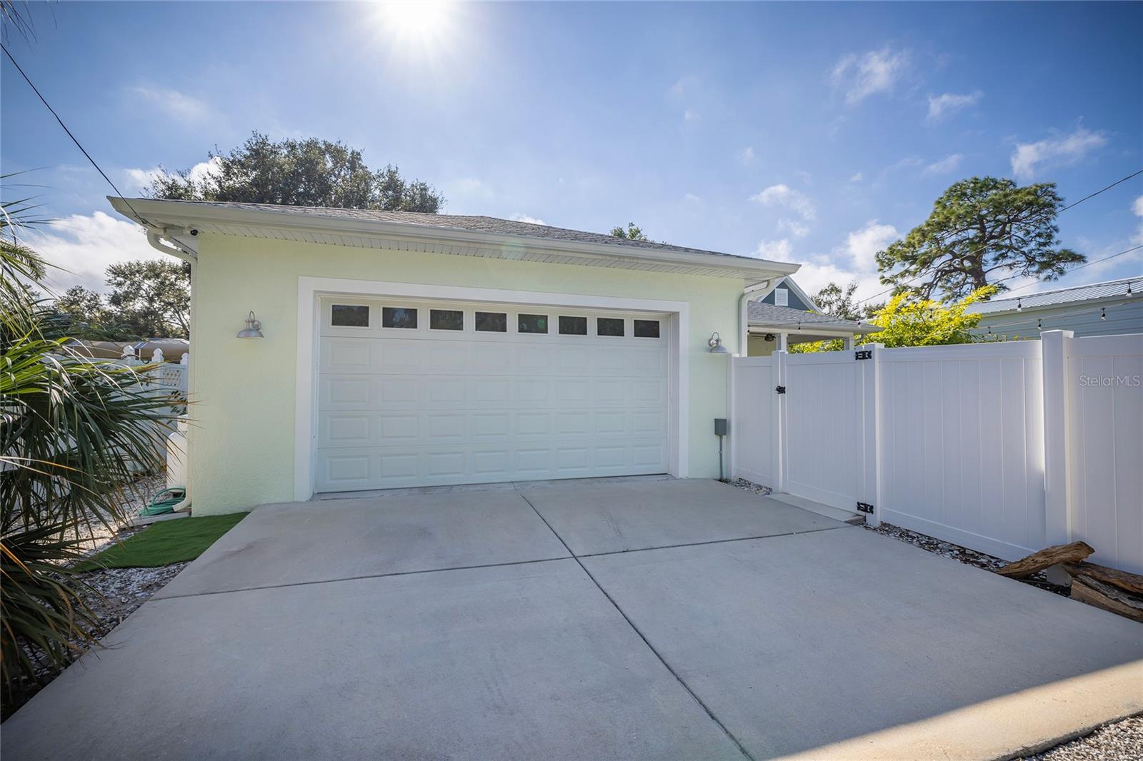 CRYSTAL BEACH REV - Residential