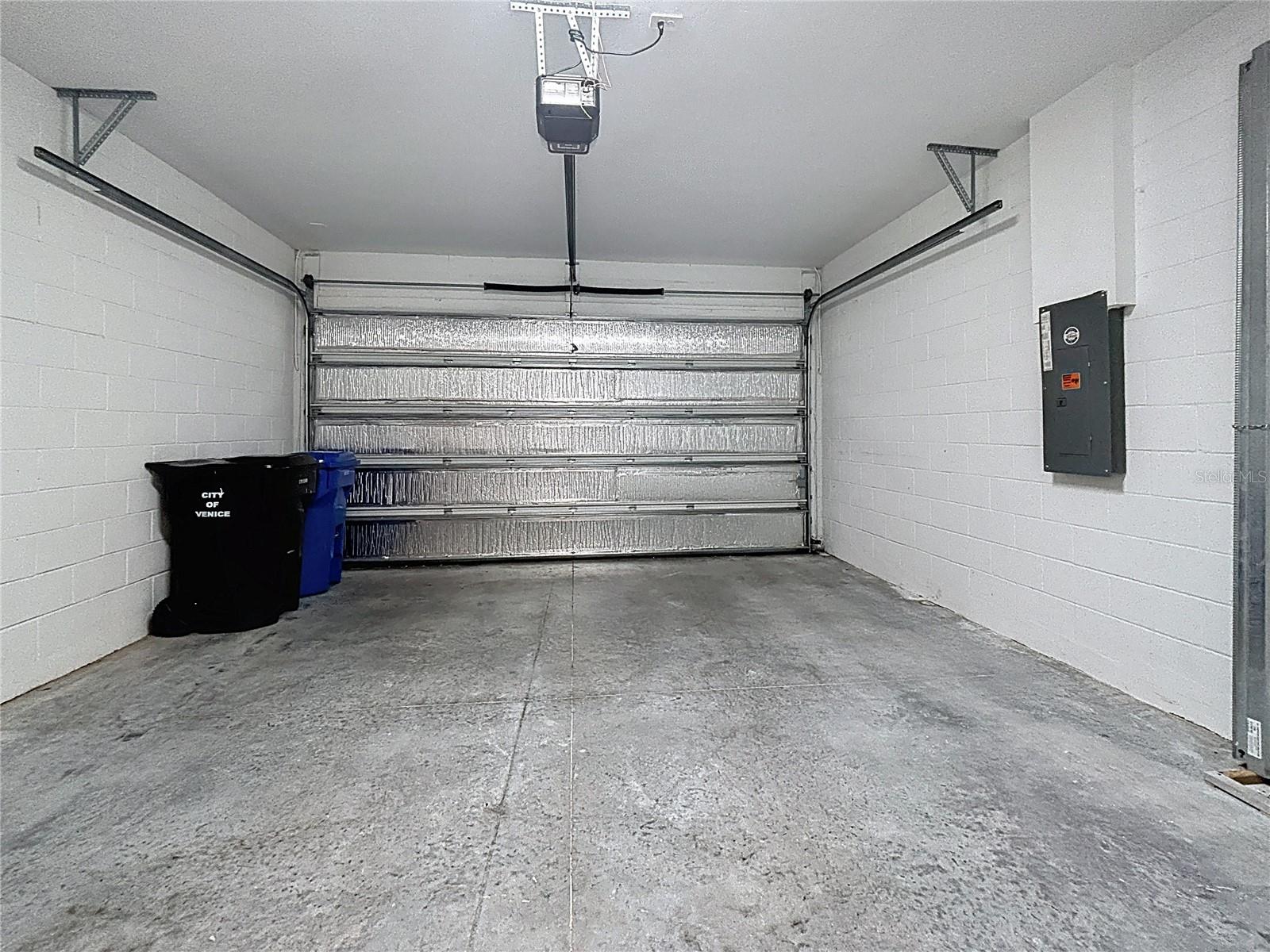 TOSCANA ISLES PH 5 UN 2 - Residential