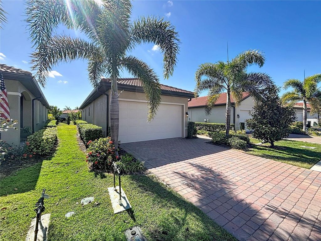 Photo of 177 Villoresi Boulevard, Nokomis, FL 34275 (MLS # TB8444234)