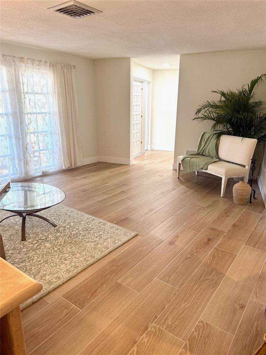 BAYHAVEN 1ST ADD - Residential