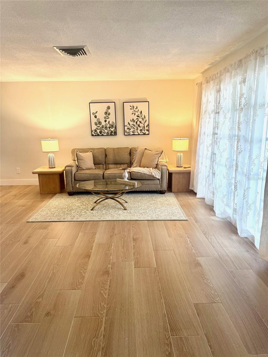 BAYHAVEN 1ST ADD - Residential