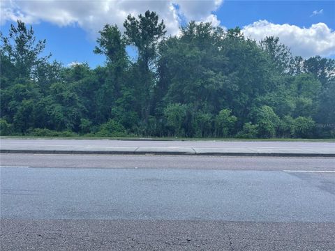 000 SE HAWTHORNE ROAD HAWTHORNE FL 32640