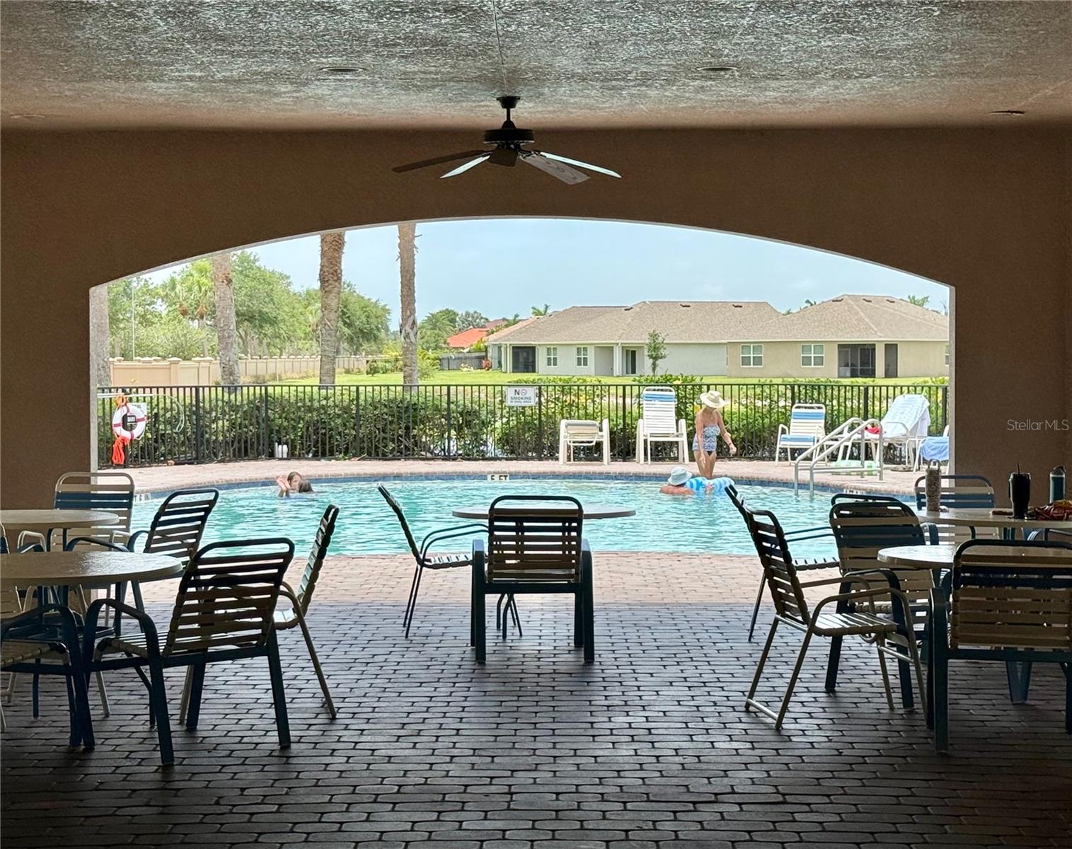 RIVER CLUB - Residential