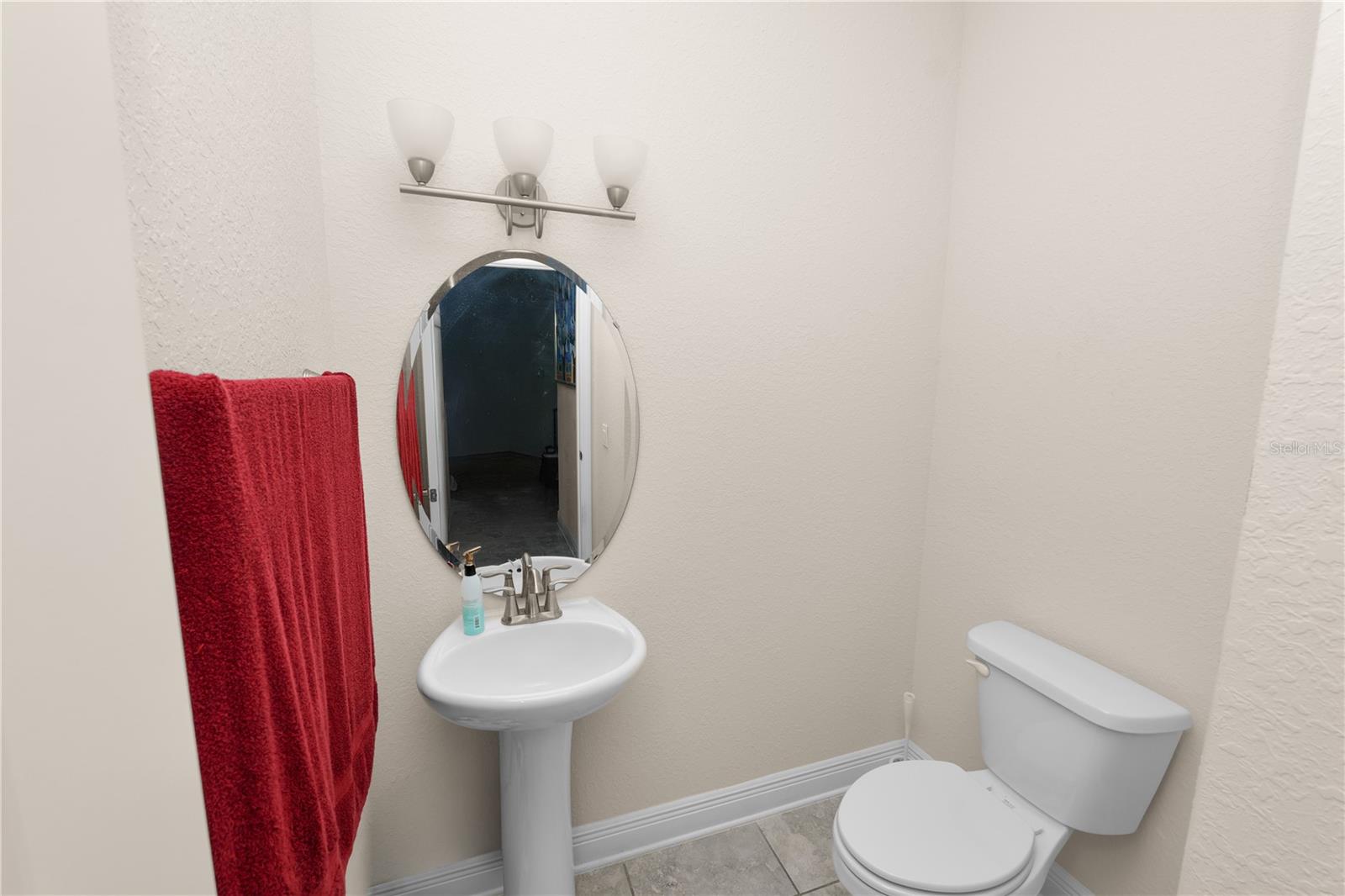 RIDGE/HLND MDWS - Residential