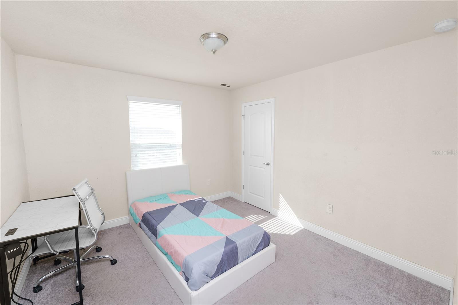 RIDGE/HLND MDWS - Residential