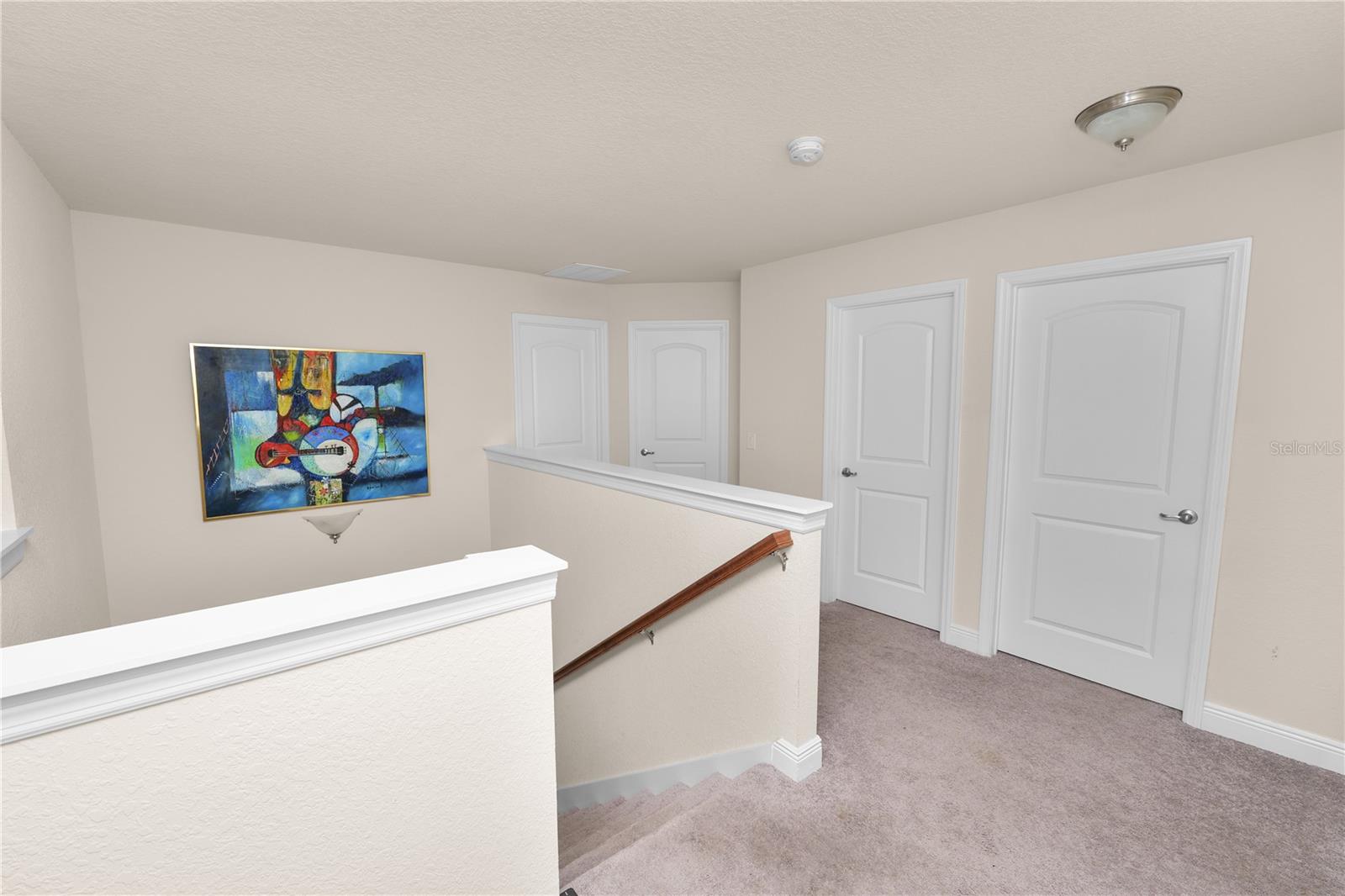 RIDGE/HLND MDWS - Residential