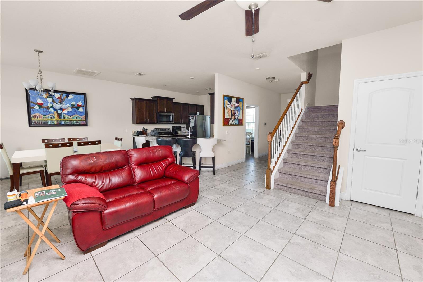 RIDGE/HLND MDWS - Residential