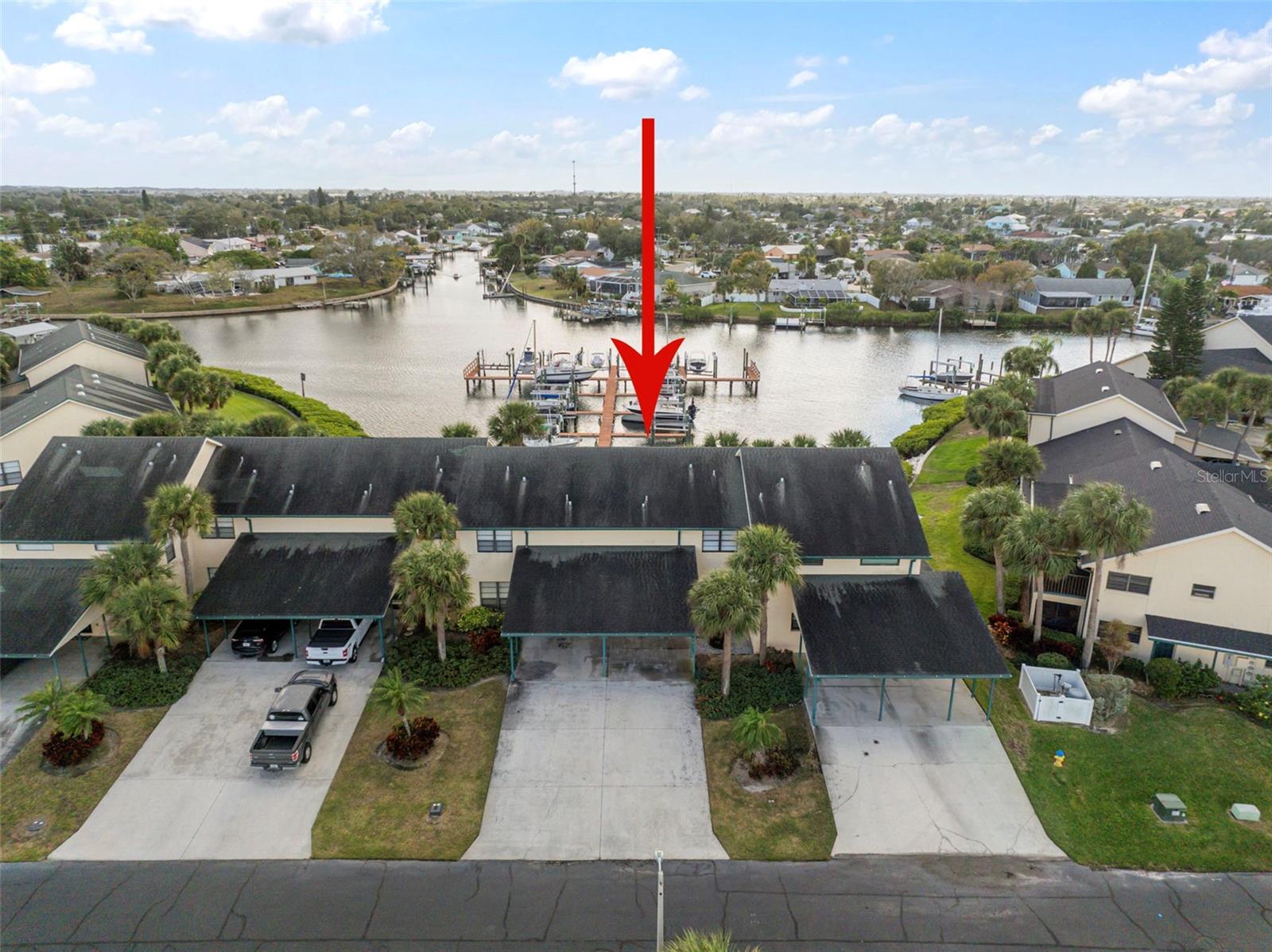 YARDARM CONDO PH I - Residential