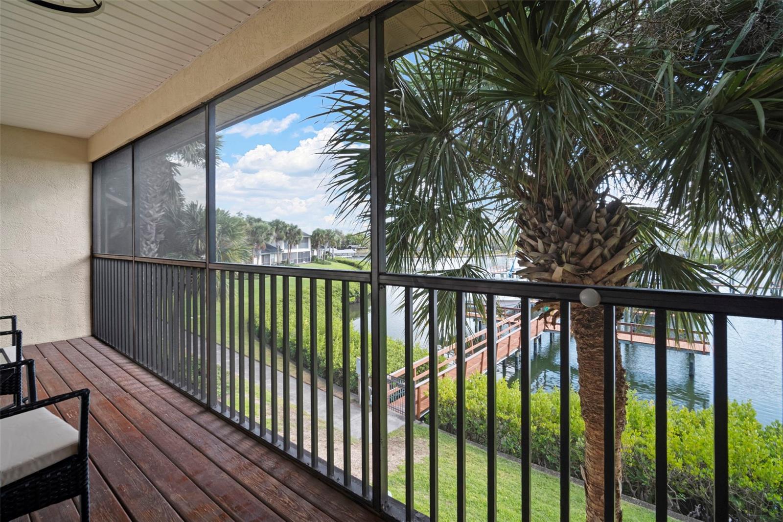 YARDARM CONDO PH I - Residential