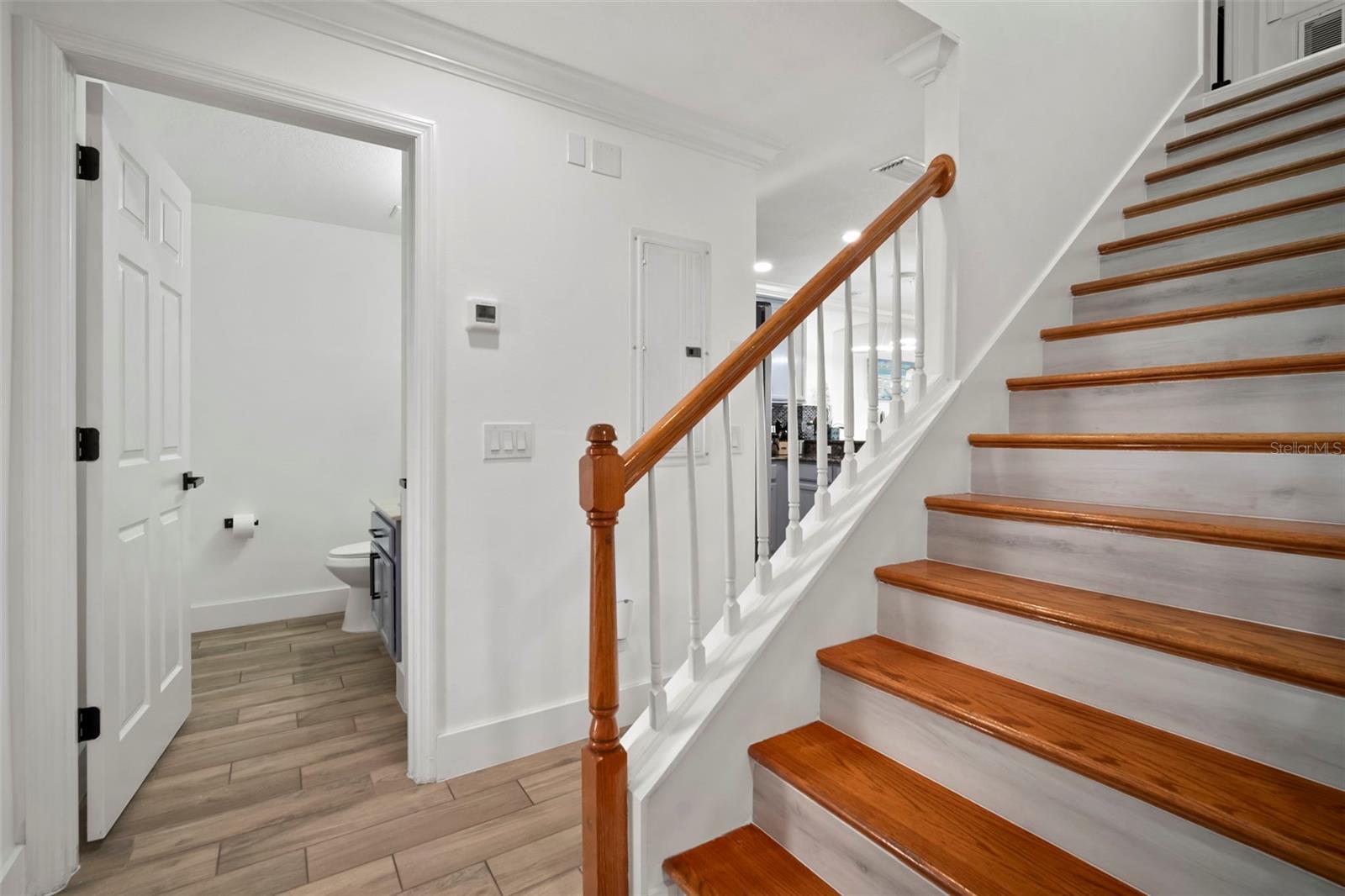 YARDARM CONDO PH I - Residential